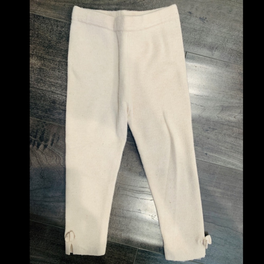 Knit Leggings with Bows